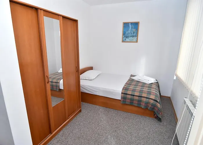 Отель Family Saint Iliya Бургас