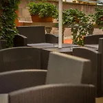 Ξενοδοχείο Family Saint Iliya 3*